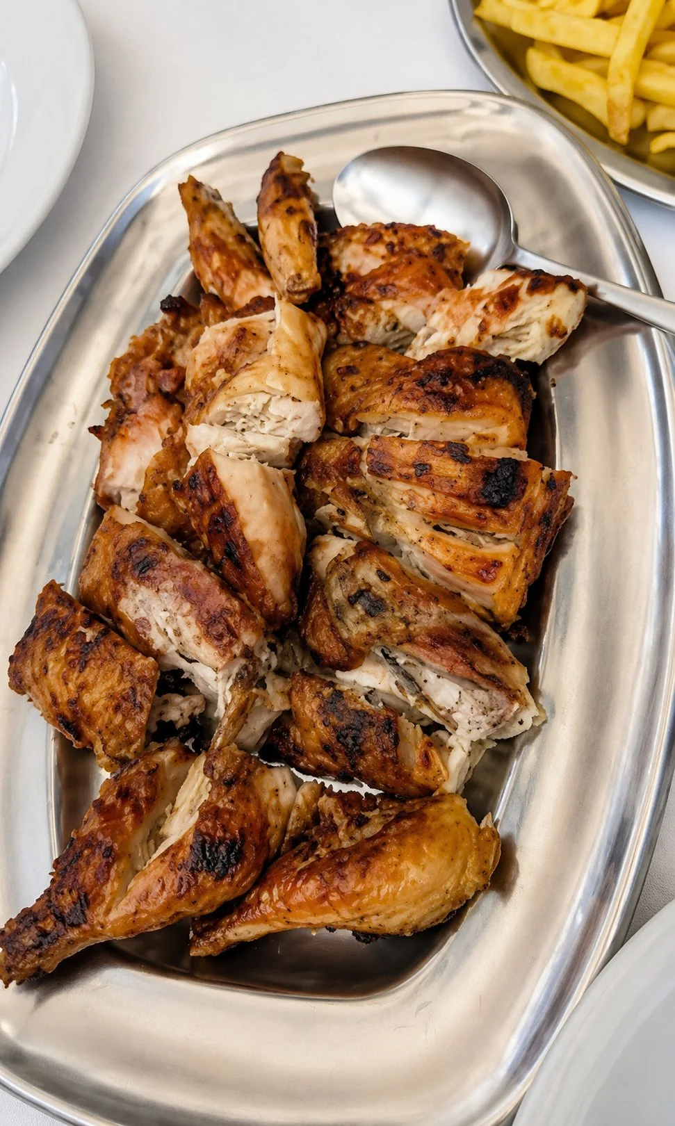 Frango assado — Restaurante O Vieira