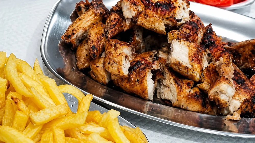 Frango assado — Restaurante O Vieira