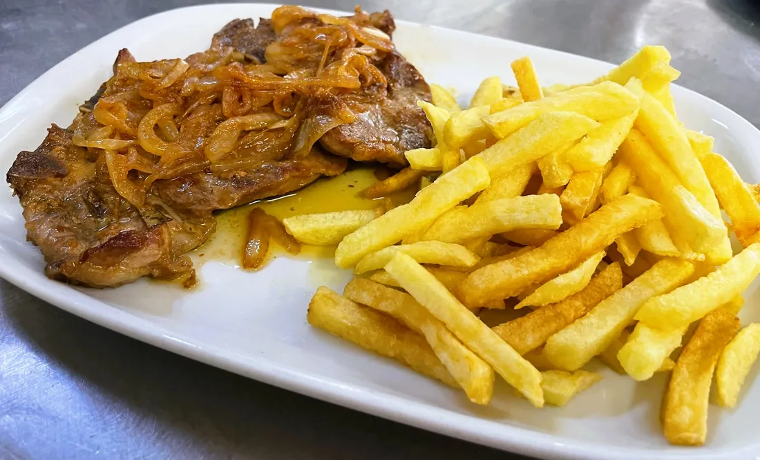 Restaurante O Vieira — churrasqueira na Guia, Albufeira (Algarve) · prato 12